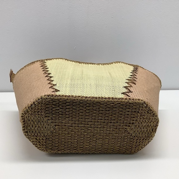 Y2K Butterfly straw handbag (Preowned) - Picture 4 of 5